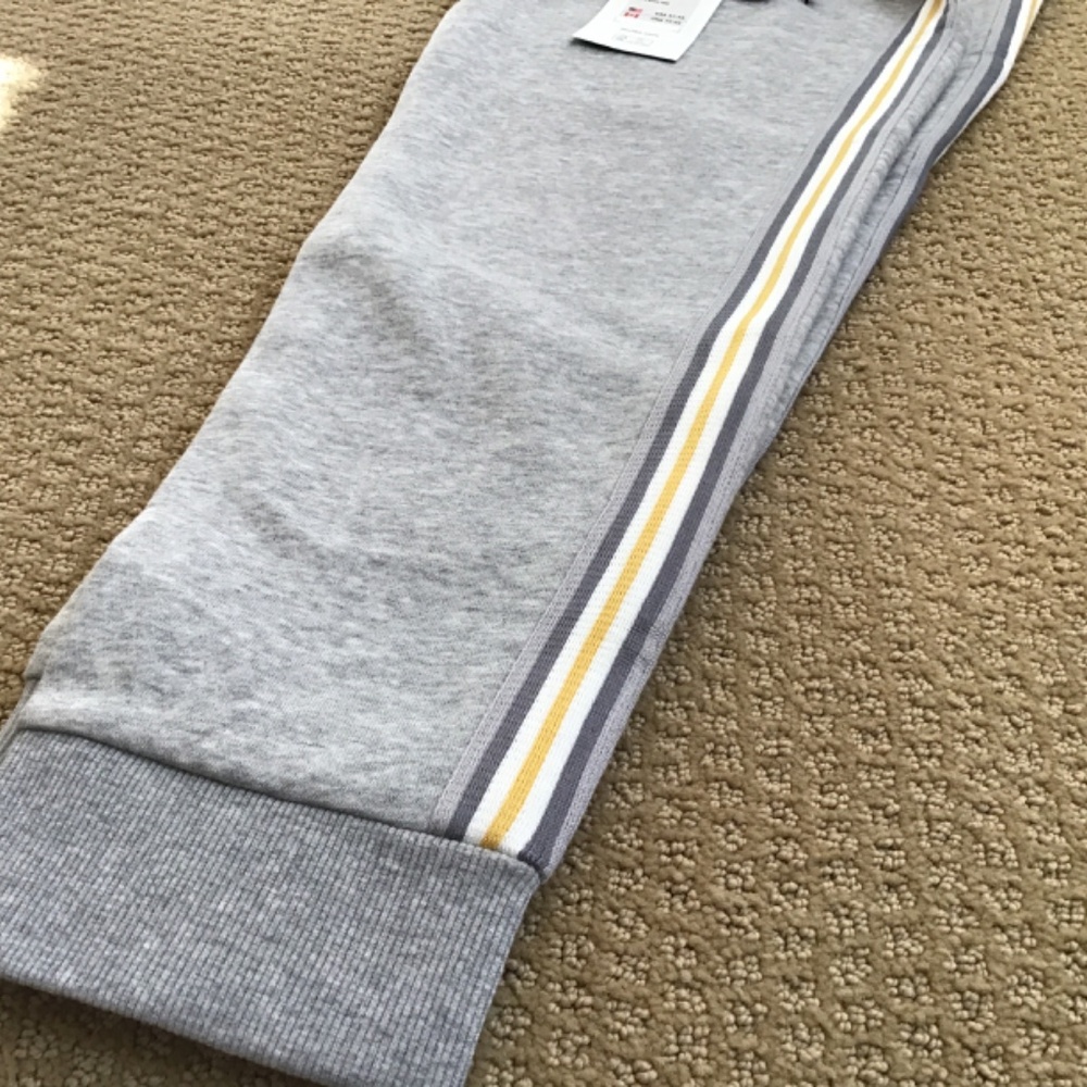 Sweatpants - Picture 2 of 3